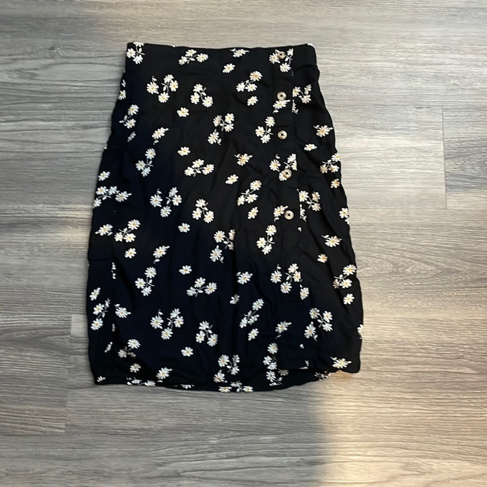 Cute Daisy Long Midi Skirt